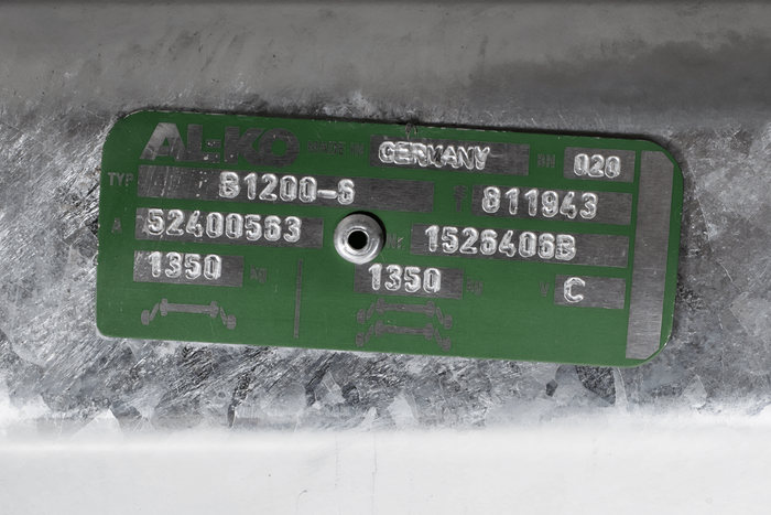 Brzdená náprava AL-KO COMPACT na príves / odťahové vozidlo 1350kg 1400mm 1850mm 5x112