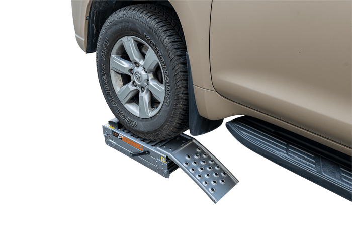 Skladacie oceľové nájazdové rampy UNITRAILER ALR005 pre prívesy 200 cm 500 kg sada 2 kusov